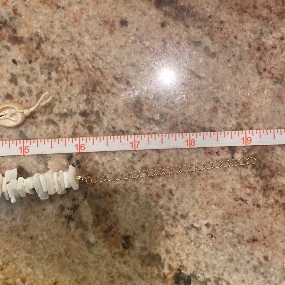 Shell Necklaces - Picture 6 of 6